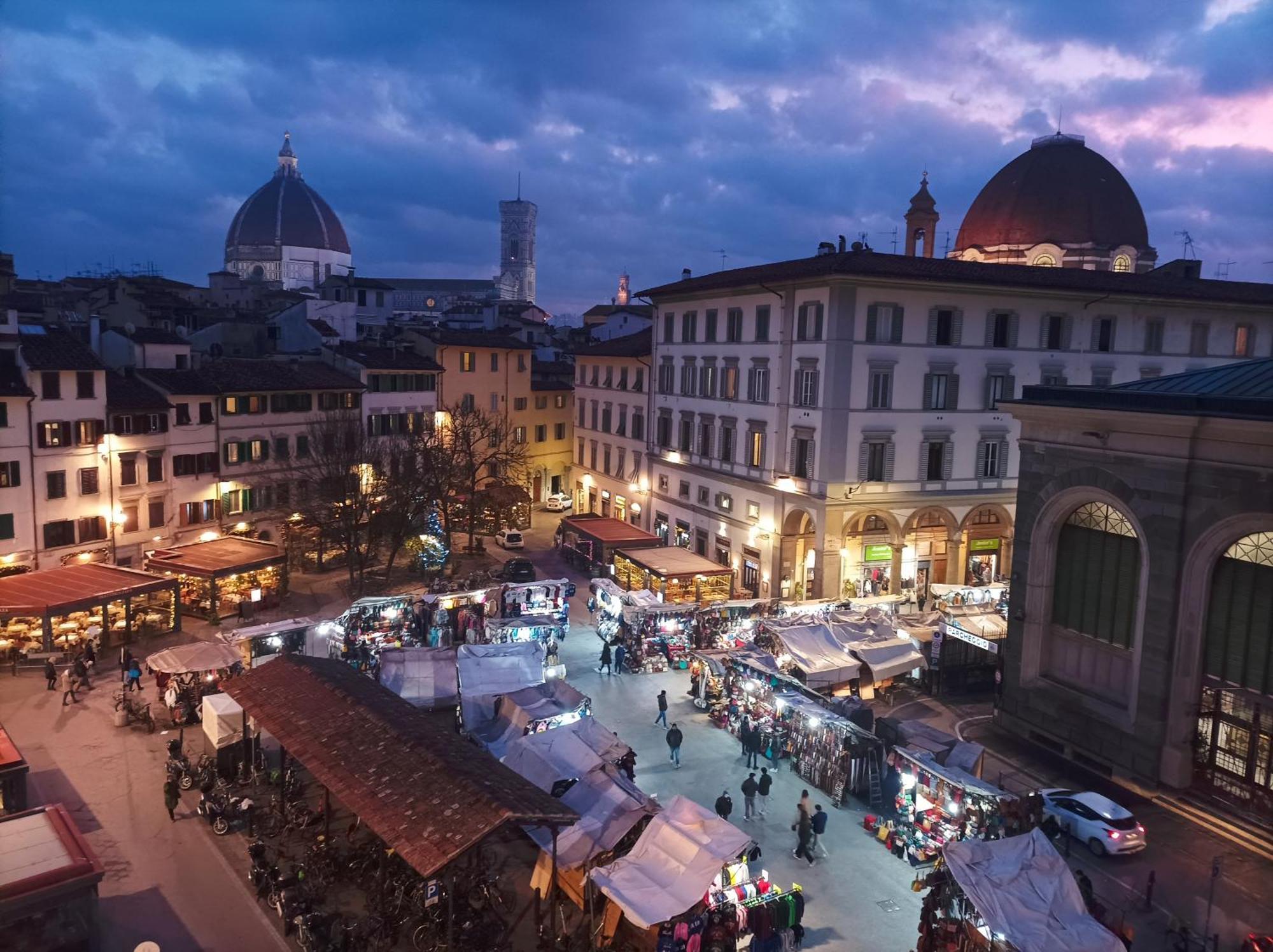 Panoramic Suite Near Duomo And Station Firenze Eksteriør bilde